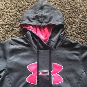 Under Armour Sweatshirt